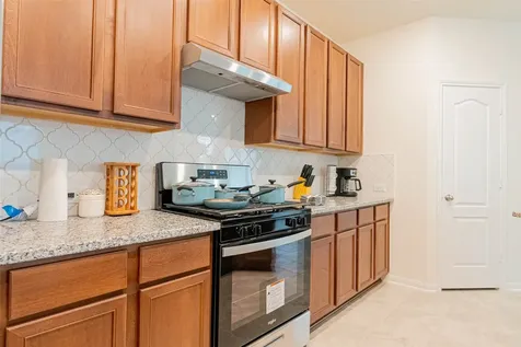 2114 Damasi Lane Fresno TX 77545