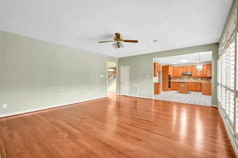 244 Plum Circle Lake Jackson TX 77566