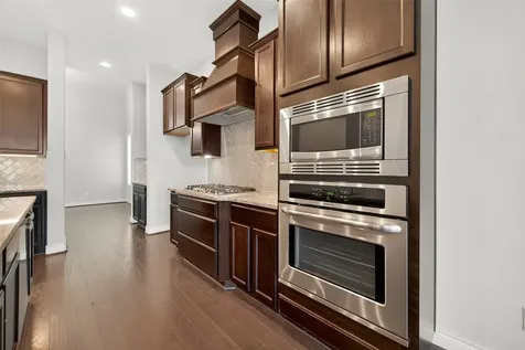 4926 Thunder Creek Lane Sugar Land TX 77479