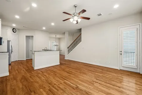 5305 Schuler Street B Houston TX 77007