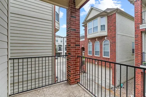 5305 Schuler Street B Houston TX 77007