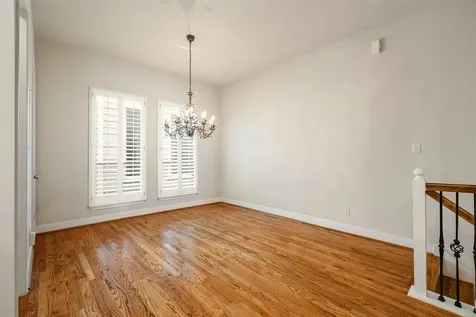 5305 Schuler Street B Houston TX 77007