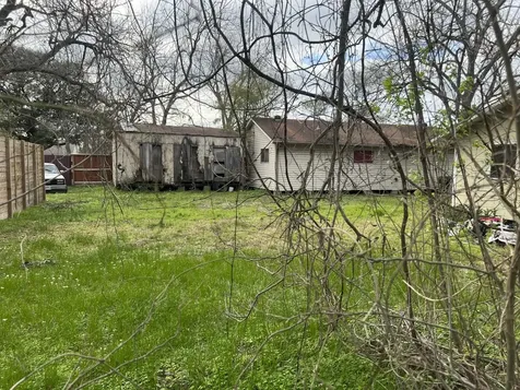 1410 E 33rd Street Houston TX 77022