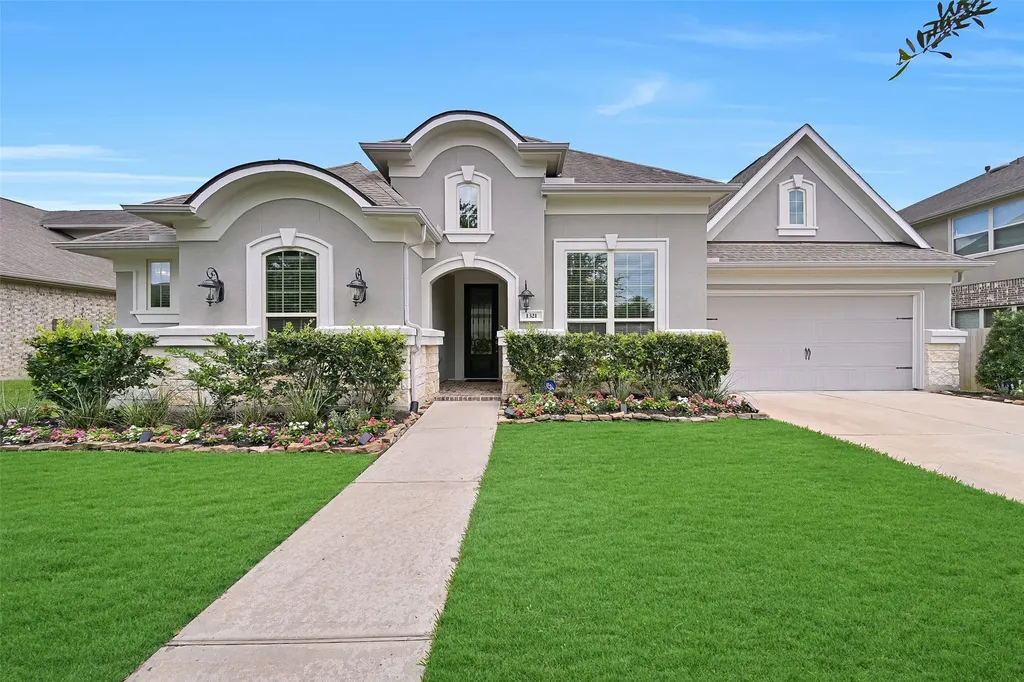 1321 Summer Field Lane Friendswood TX 77546