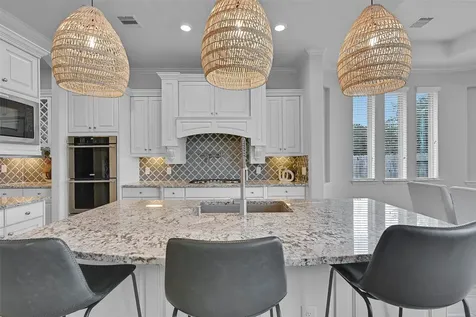 1321 Summer Field Lane Friendswood TX 77546