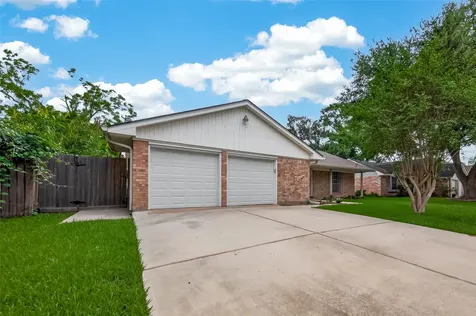 909 Newport Boulevard League City TX 77573