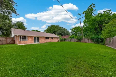 909 Newport Boulevard League City TX 77573
