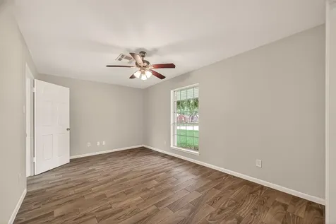 909 Newport Boulevard League City TX 77573