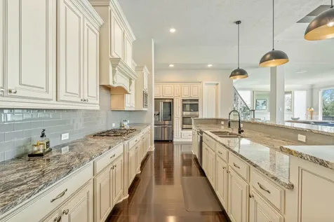34 Jaden Oaks Place Tomball TX 77375