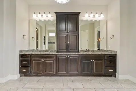 34 Jaden Oaks Place Tomball TX 77375
