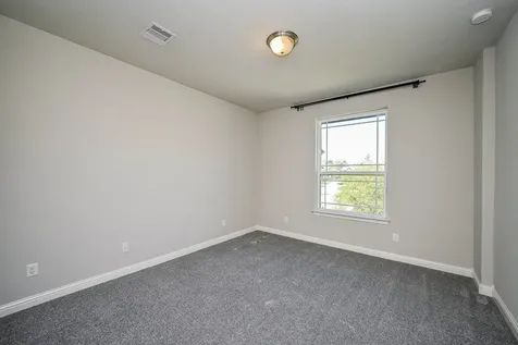 34 Jaden Oaks Place Tomball TX 77375