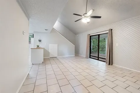 28600 Netawaka Court Huntsville TX 77320