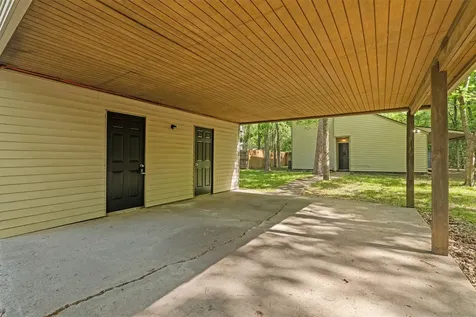 28600 Netawaka Court Huntsville TX 77320