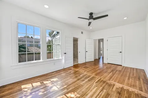 1803 27th Street Galveston TX 77550