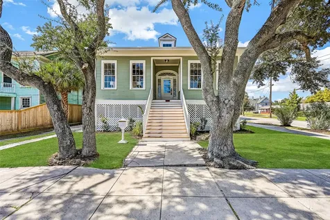 1803 27th Street Galveston TX 77550
