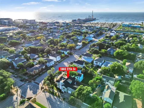 1803 27th Street Galveston TX 77550
