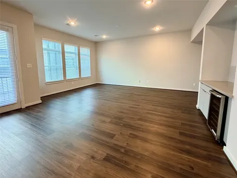 5815 Fairdale Lane B Houston TX 77057