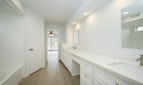 3515 Stoney Oak Drive Houston TX 77068