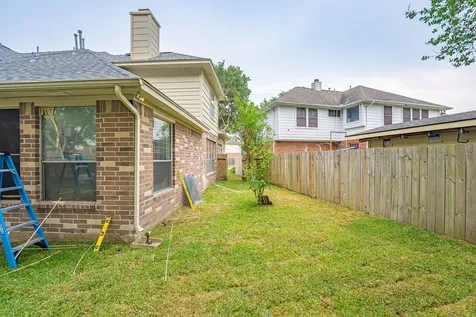 406 N Marathon Way Stafford TX 77477