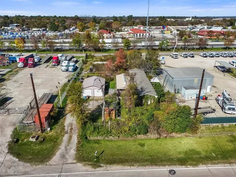 16935 Market Street Channelview TX 77530