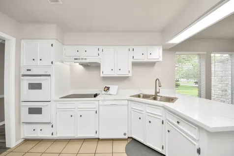 2207 S Belmont Drive Richmond TX 77469