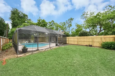 2207 S Belmont Drive Richmond TX 77469
