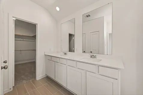 9029 La Pau Lane Houston TX 77051