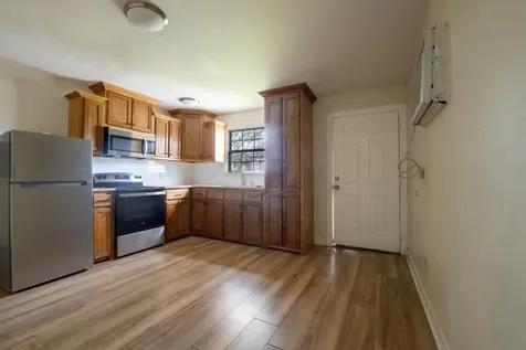 220 Armstrong Street Houston TX 77029