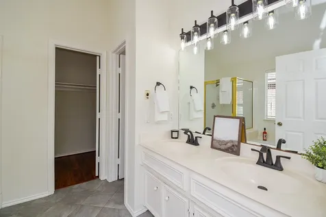 3815 Summerfield Drive Pearland TX 77584