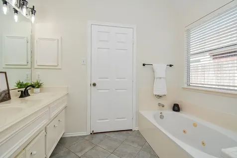 3815 Summerfield Drive Pearland TX 77584