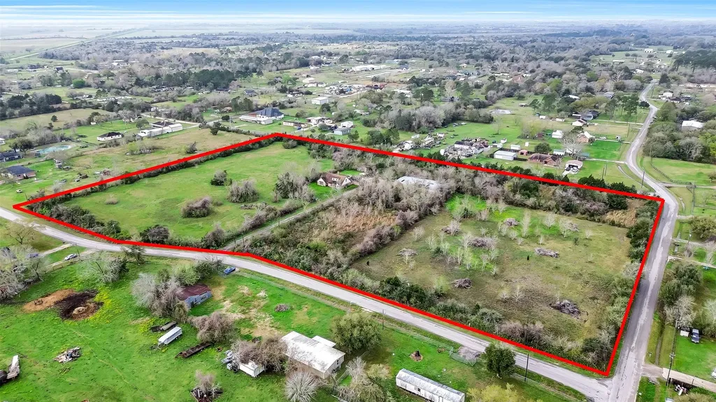 4918 Farmer Road Alvin TX 77511