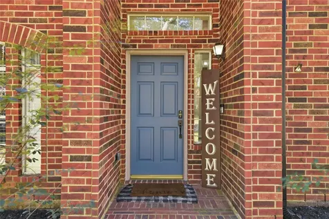 2875 Match Point Lane Friendswood TX 77546