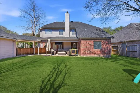 2875 Match Point Lane Friendswood TX 77546