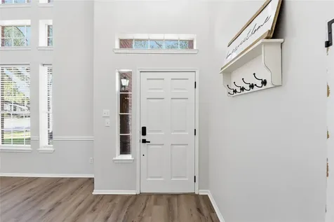 2875 Match Point Lane Friendswood TX 77546
