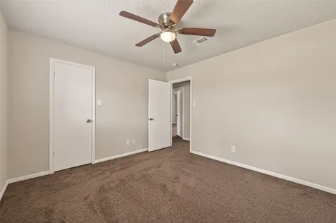1102 Belaya Lane Houston TX 77090