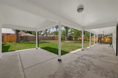 1102 Belaya Lane Houston TX 77090