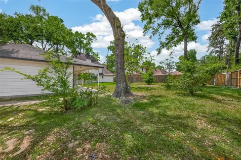 1102 Belaya Lane Houston TX 77090