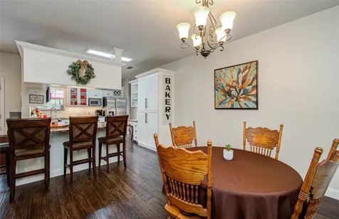 9501 Gene Street Needville TX 77461