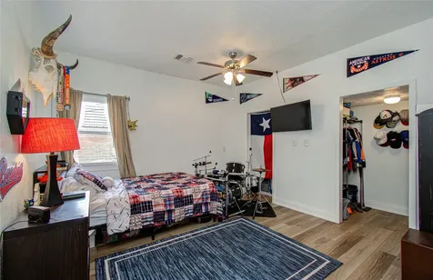 9501 Gene Street Needville TX 77461
