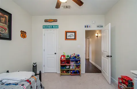 9501 Gene Street Needville TX 77461