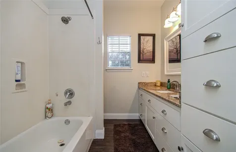9501 Gene Street Needville TX 77461