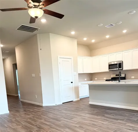 416 Buff Beauty Court Willis TX 77318