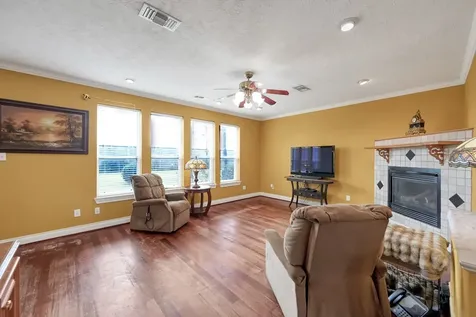 13415 Lucien Lane Tomball TX 77377
