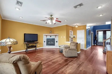 13415 Lucien Lane Tomball TX 77377