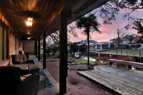 50 Lazy Lane Kemah TX 77565