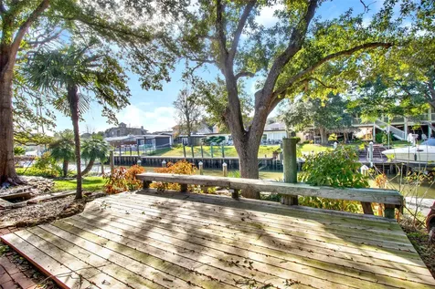 50 Lazy Lane Kemah TX 77565