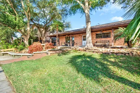 50 Lazy Lane Kemah TX 77565