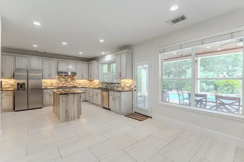 7 Stickley Court The Woodlands TX 77382