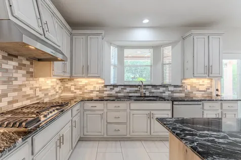 7 Stickley Court The Woodlands TX 77382