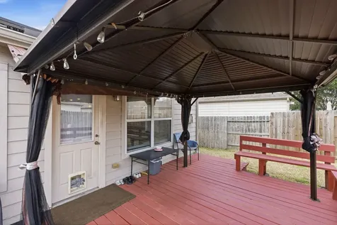 2712 Woodspring Acres Drive Houston TX 77345
